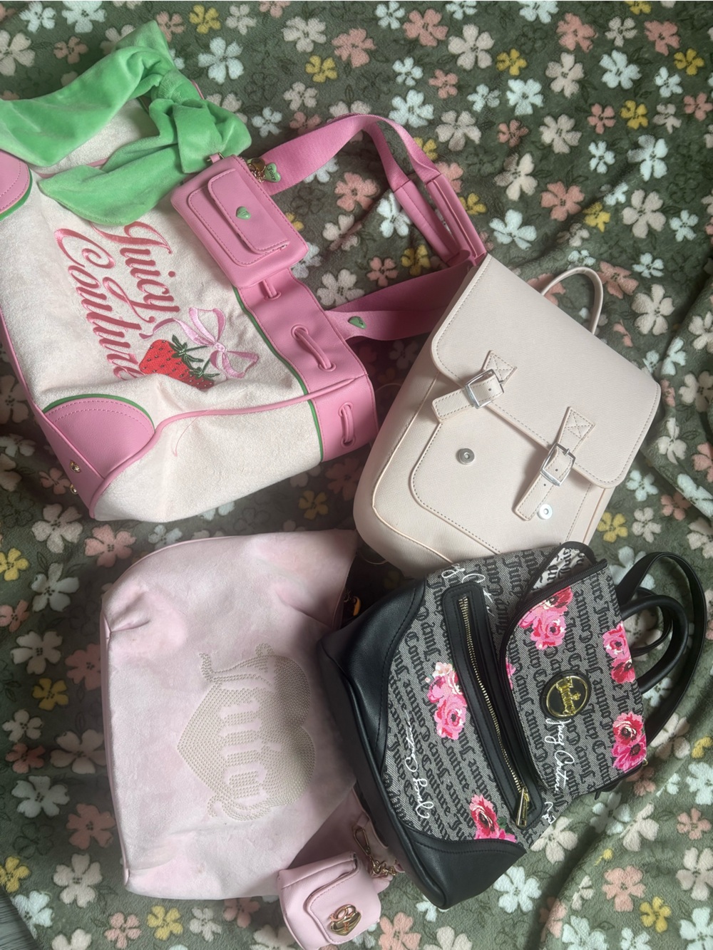 👛 Juicy Couture Purse Lot + 1 extra!